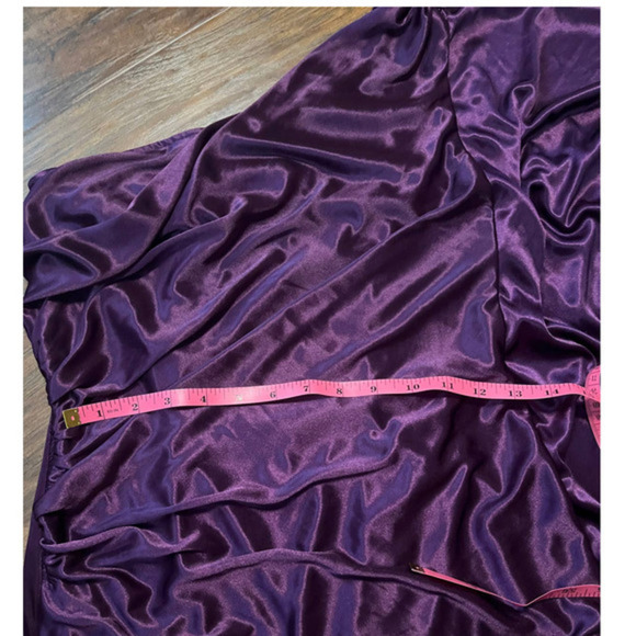 Hailey Logan by Adrianna Papell One Shoulder Purple Cocktail Dress Size Small - Picture 5 of 7